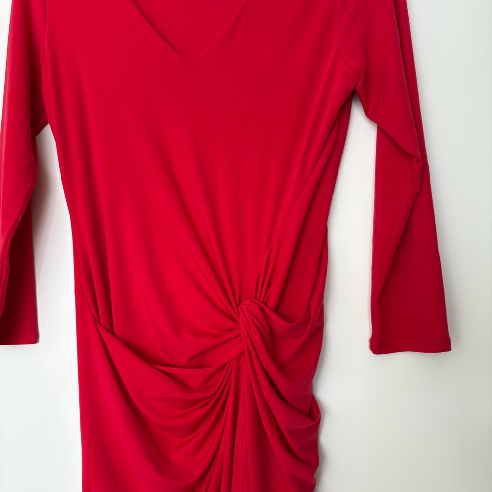 VELVET by Graham & Spencer Elegant Red V-Neck Dress - Picture 3 of 13
